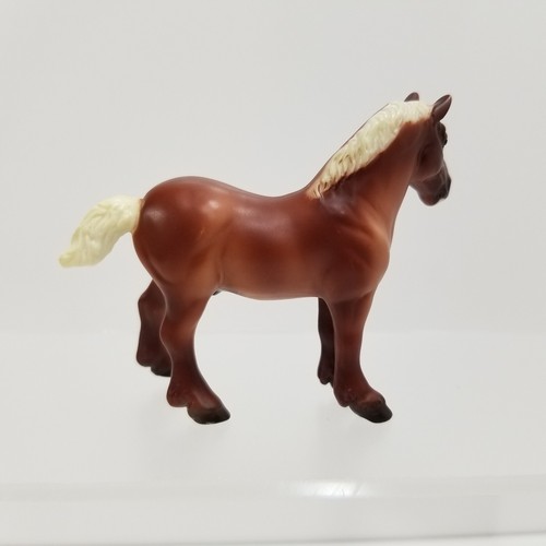 Breyer: 1999 Stabilemates Gentle Giants #6202 - Sauerampfer & Red Roan Clydesdale - Bild 4 von 13