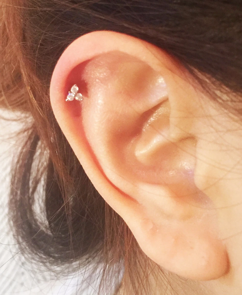 Triangle Crystal Gem Tragus Helix Bar Cartilage Ear Earring Bone End Tragus Stud