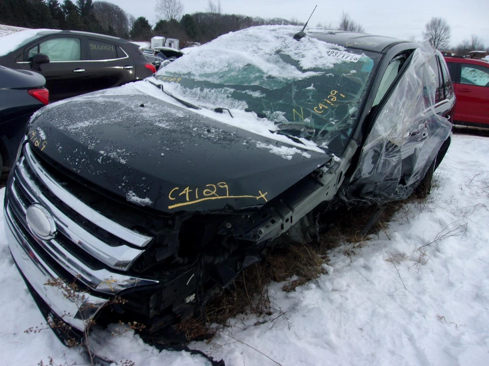 Brazo de control inferior delantero derecho usado delantero se adapta a: Ford Edge 2012 delantero derecho Foto 2 de 4