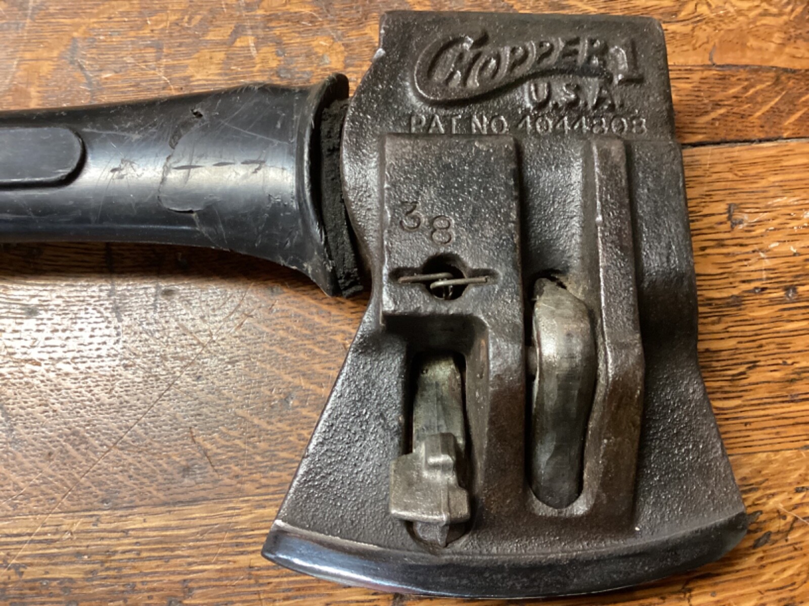 Chopper 1 USA Wood Log Splitting Axe Maul Spring Loaded Spreaders Fibre