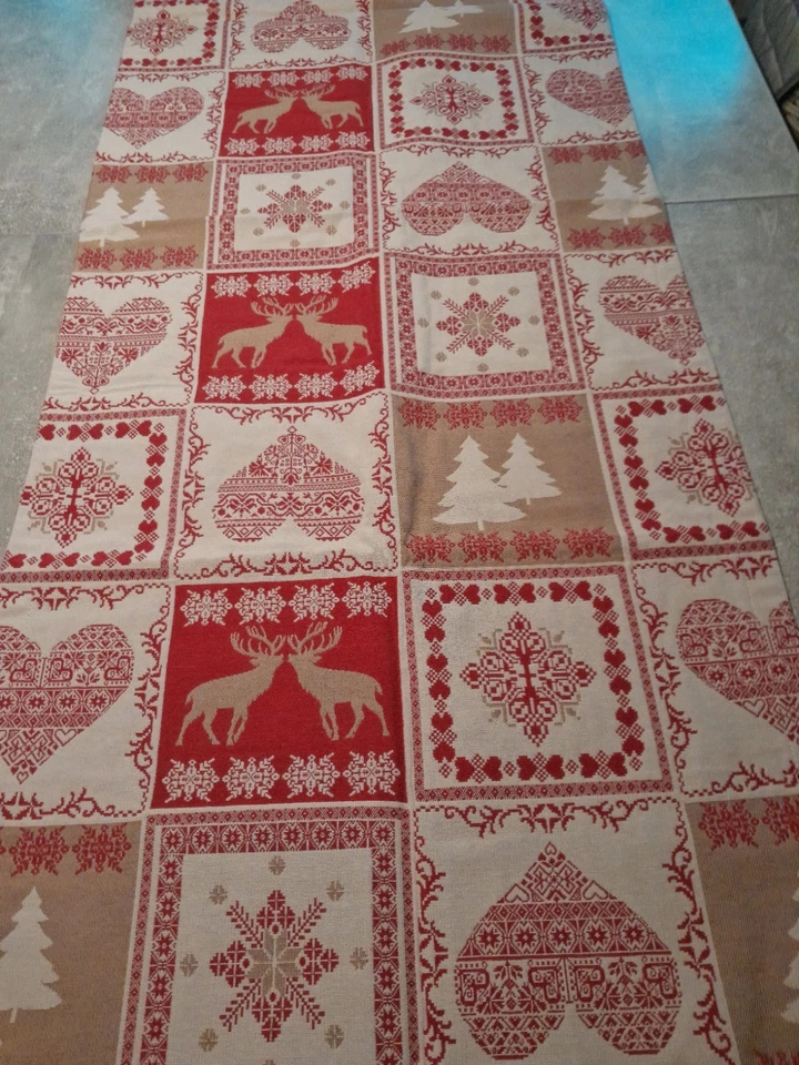 1 Tischläufer* Weihnachtsmotive* 132 cm x 50 cm*Sander*Table & Home* neuwertig *