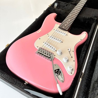 Squier by Fender Stratocaster Shell Pink E-Gitarre Fender Pegs