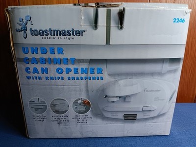 Toastmaster Under Cabinet Electric Can Opener w/Knife Sharpener 2246 Tested