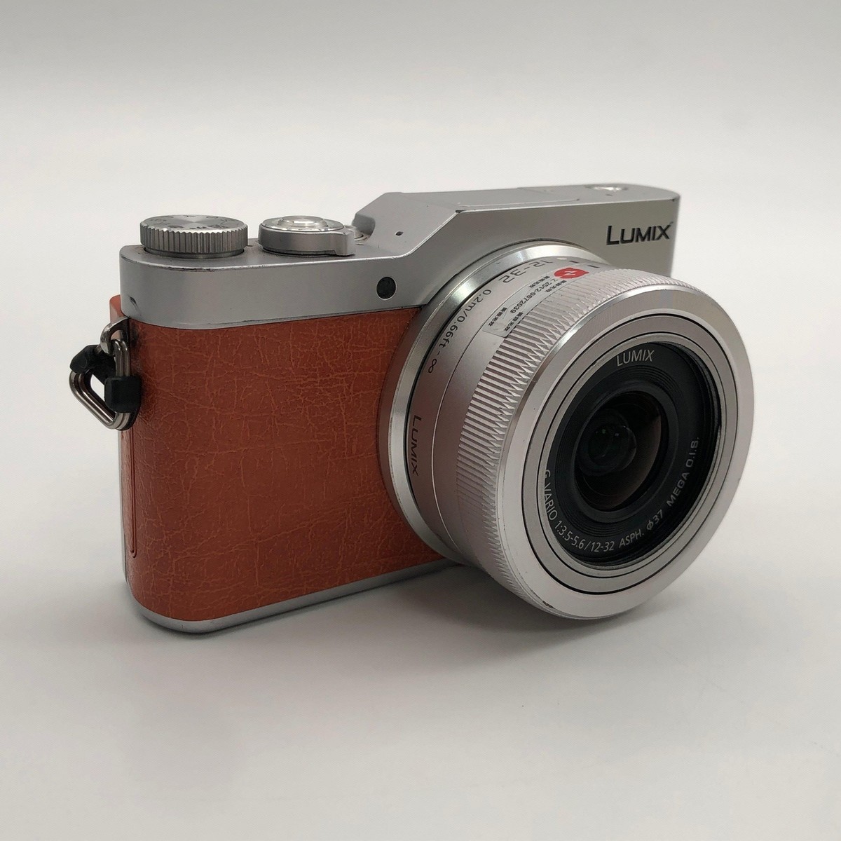 Panasonic LUMIX DC-GF9 Digital Mirrorless Camera + 12-32mm f/3.5 