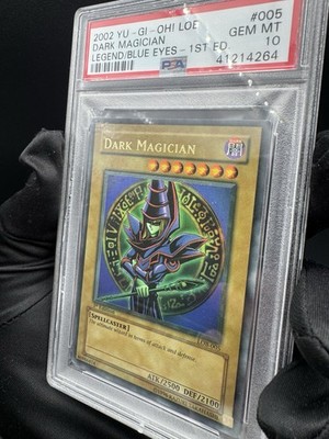 2002 Yugioh! Dark Magician LOB 1st Edition Legend Of Blue Eyes