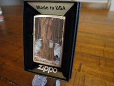 MAPLE SYRUP BUCKETS MAPLE TREE ZIPPO LIGHTER MINT IN BOX