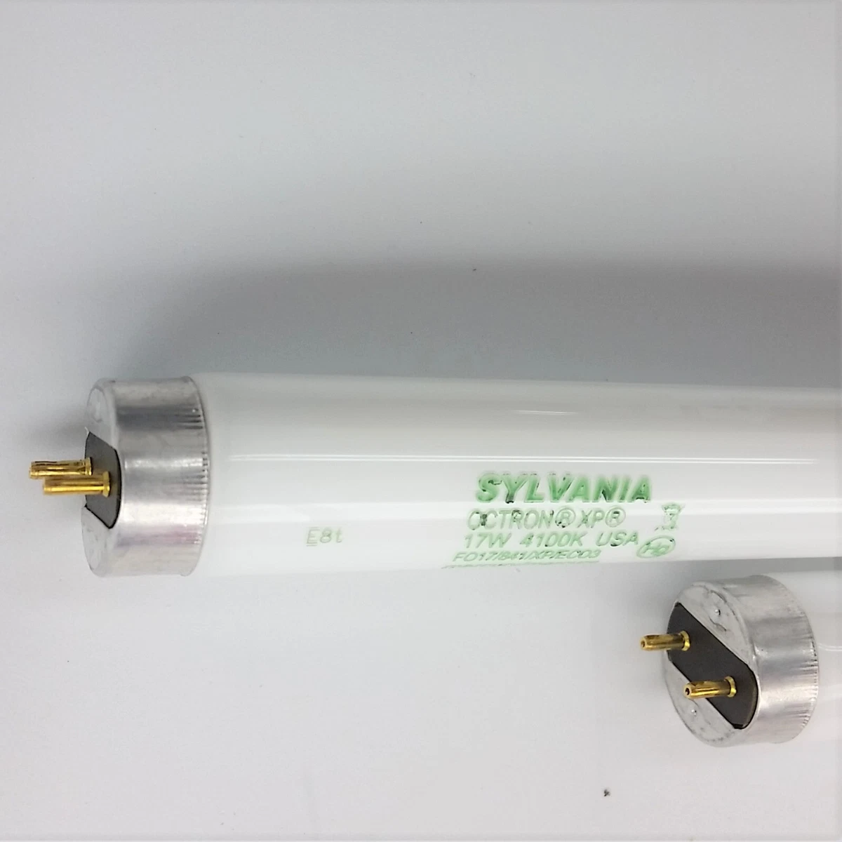 Sylvania 17w 4100k outlet