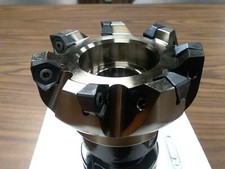 4" 90 degree MFWN90 face mill, w. Kyocera WNMG080616 inserts, w. CAT40 arbor