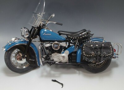 DANBURY MINT 1948 INDIAN CHIEF MOTORCYCLE DIE CAST 1:10 SCALE MIB