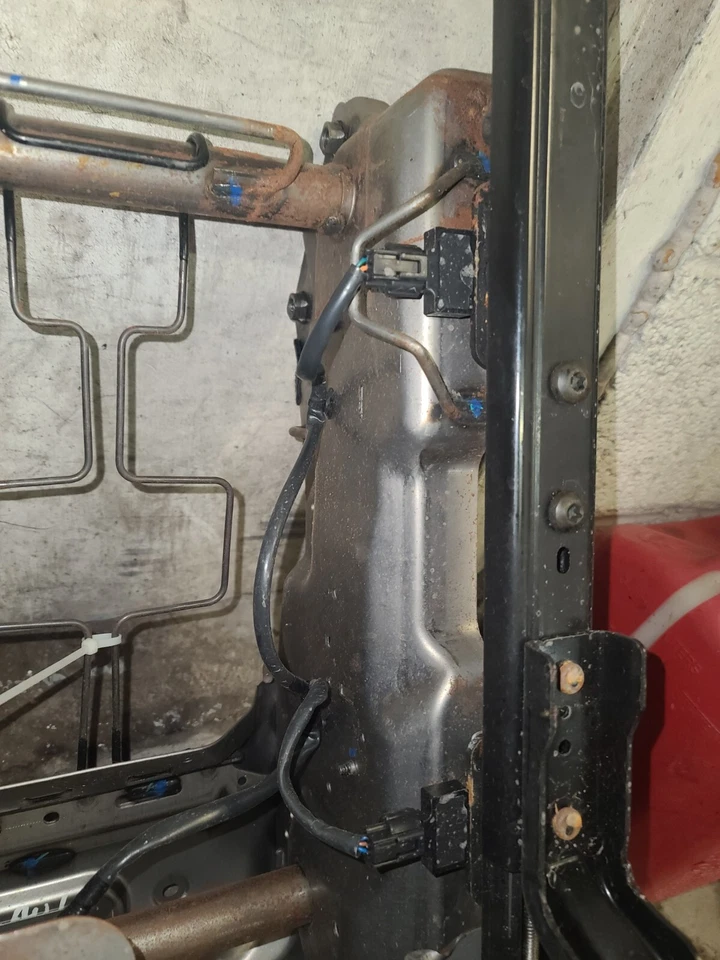 Nissan Quest 2011 marco de asiento lateral del pasajero delantero OEM Foto 2 de 4