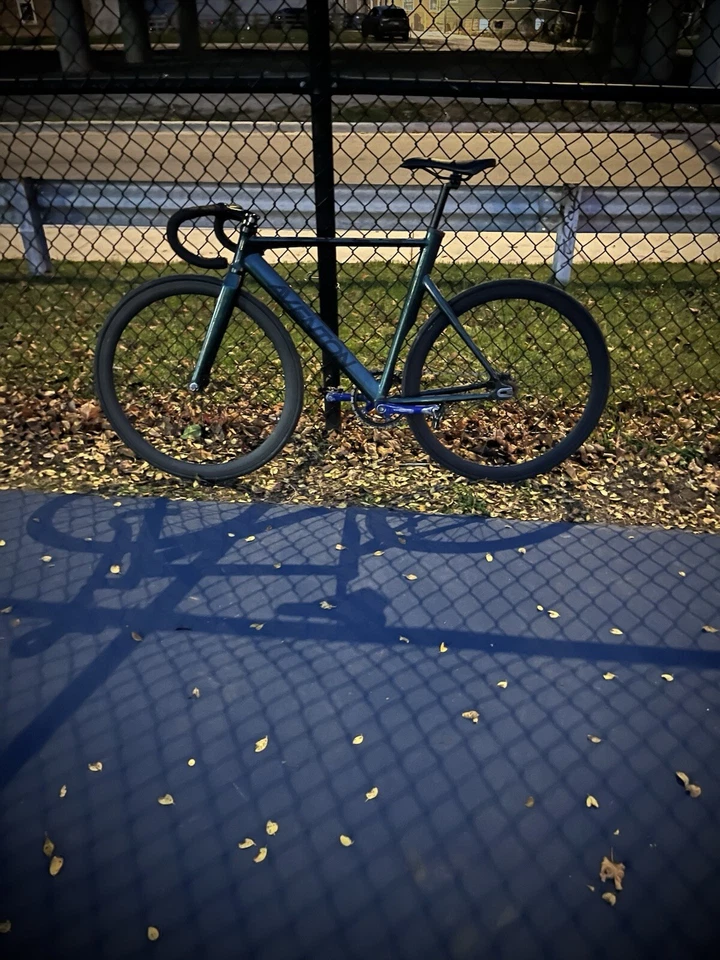 Aventon Fixie Aluminum Green Size 54. Comes With Clips. RxL Drop Bars. - Image 3 of 3