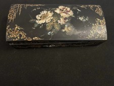 Jennens And Bettridge Stunning Papiar Machet (Glove Box)