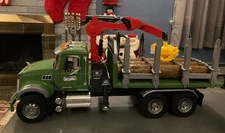 BRUDER Mack Wood Transport Truck w Crane & Logs 2007 Germany