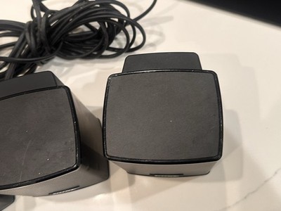 Bose Virtually Invisible 300 Set Of 3 Cube Surround Speakers Only