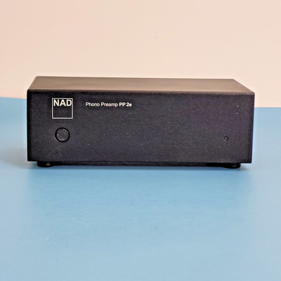 NAD PP2e Phono Preamplifier for Turntable Record Player +Old Heavy Power adapter
