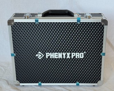 Phenyx Pro PAS-227X Antenna Combiner System 4-Ch 450-900MHz w/ Hard Flight Case