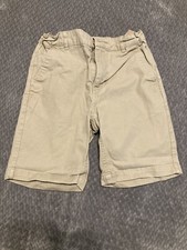 Boys Shorts by Old Navy - Khaki - size 12