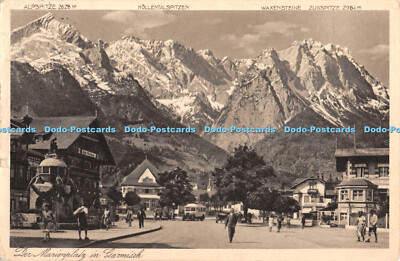 R411230 Alpspitze Hollentalspitzen Waxensteine Zugspitze Der Marienplatz in Garm