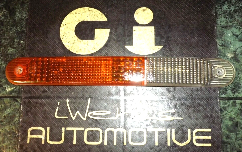 (1) 90-95 Lotus Elan S1 S2 / Esprit / Mclaren F1 Front Right Turn Signal Lens FR - Image 2 of 4