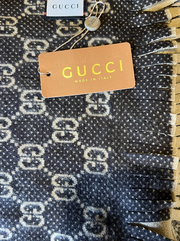 ¡NUEVO! Auténtico Gucci Bufanda Silenciador Estola GG LANA JACQUARD Foto 2 de 4