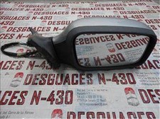 Retroviseur droit (ou coque) Volvo 142