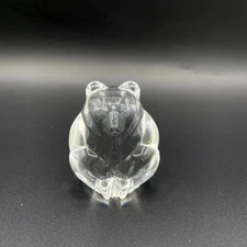 Steuben Crystal Art Glass Clear Sitting Bear Figurine Hand Cooler Paperweight