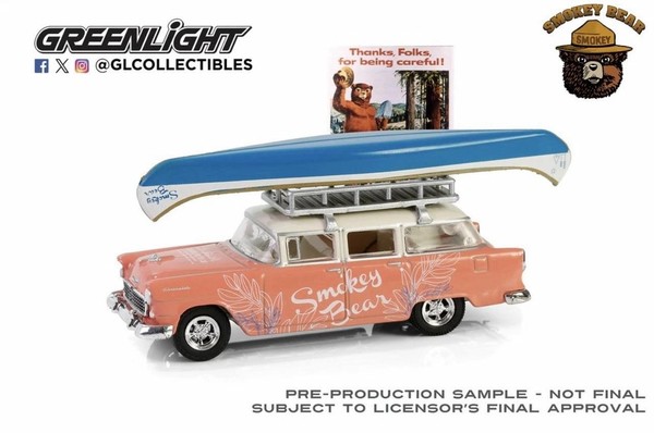 Smokey Bear Chevrolet Two-Ten Tradesman 1955 1:64 MaßStab Greenlight 38070A-image