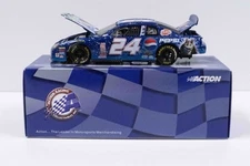 1999 Star Wars Episode 1 Jeff Gordon #24 Pepsi Racing Collectible Stock Car P101