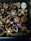 Vintage Jewelry Lot  BROKEN  — photo 4