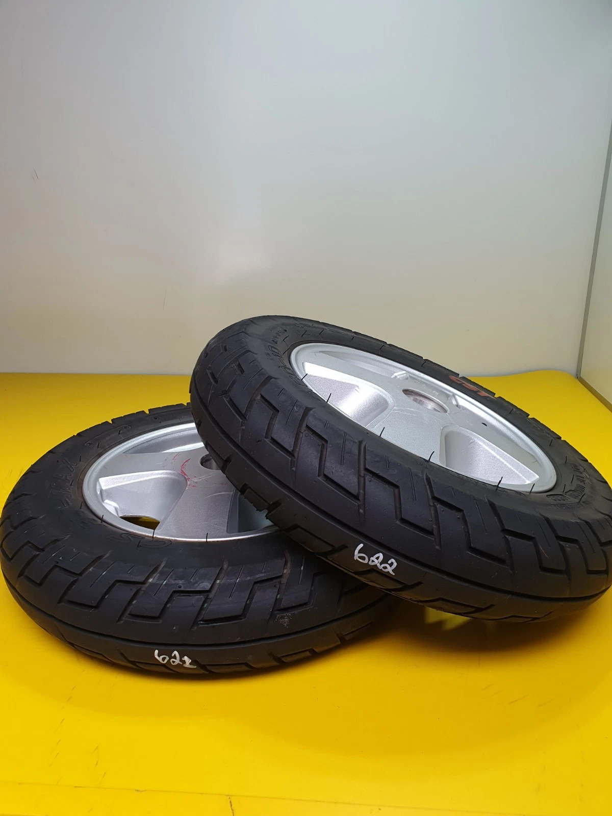 Tga Breeze Mobility Scooter S3 S4 Rear Wheels And Tyres 3.50-10    W622