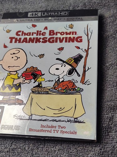 A Charlie Brown Thanksgiving Bonus Peanuts TV Blu-ray 4k Ultra HD DVD & Slipcase - Picture 12 of 14