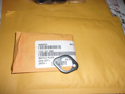 Stihl MS290 Carburetor Baffle OEM 290 310 390 MS390 MS310 1127-121