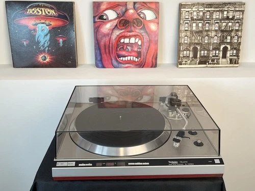 Technics SL-1300MK2 Turntable - Re-Capped - New Tone Arm Lift & AT Cartridge