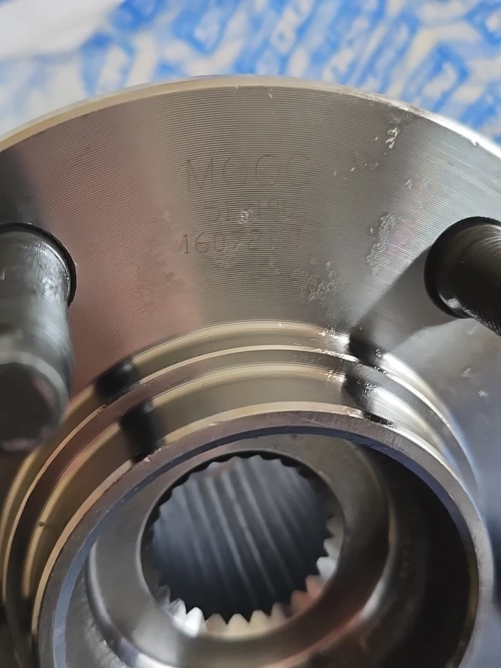 Conjunto de cojinete de rueda y buje Moog 513100 Foto 4 de 4