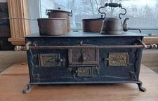 Antique German Toy Stove Doll stove, Manufactured Märklin 1900s