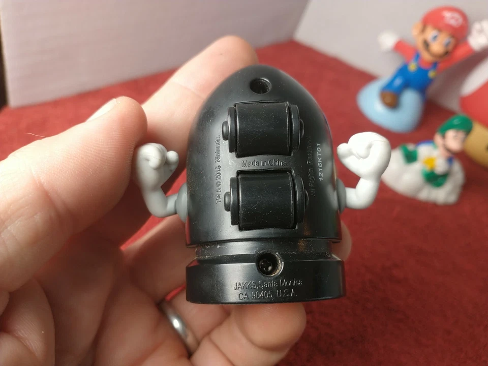 Nintendo Super Mario Figures Yoshi Red Mushroom Luigi Mario Bullet Bill 7 PC LOT - Image 3 of 4