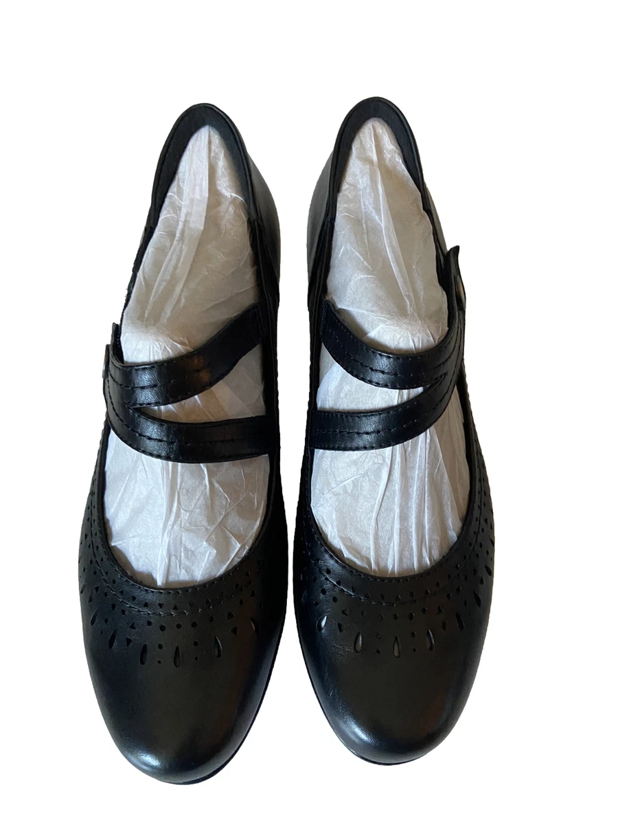 Earth hotsell shoes dione