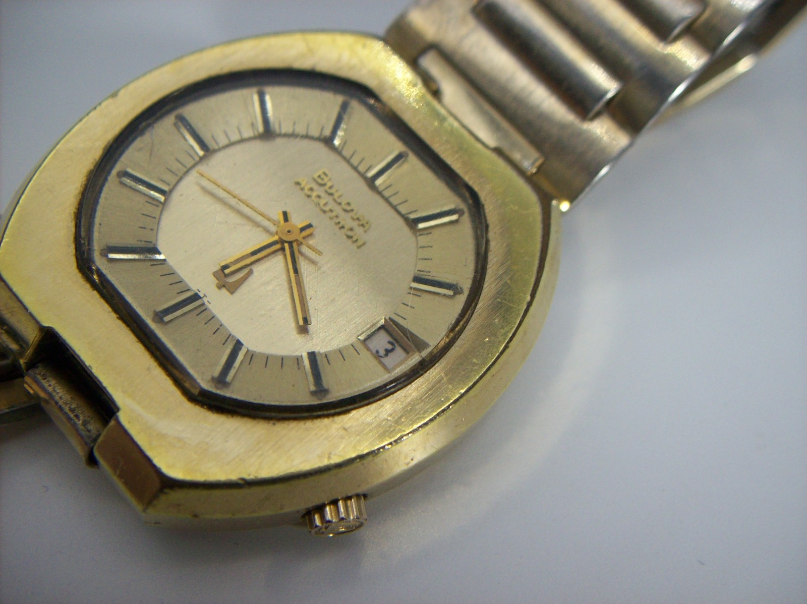 Vintage 1974 BULOVA ACCUTRON N3 Date 10k RGP Mens Watch, *WORKS