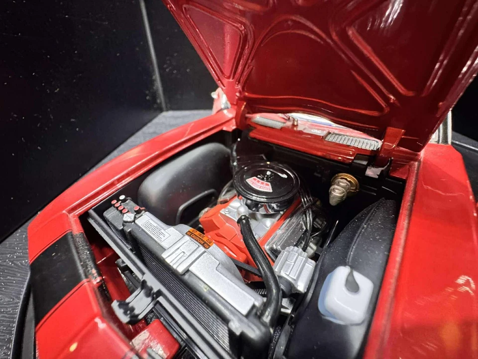 1:18 Exact Detail Lane Chevrolet Camaro Z28 1967 Rot - Bild 4 von 4