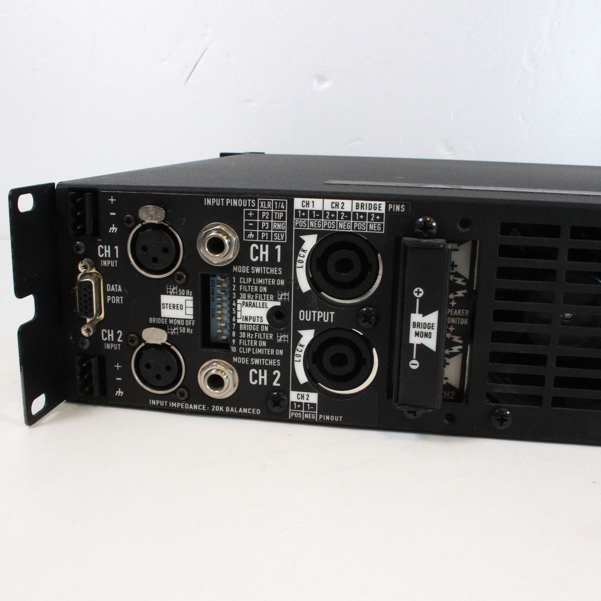 アンプ QSC DCA3422 QSC DCA 3422 2-Channel Power Amplifier