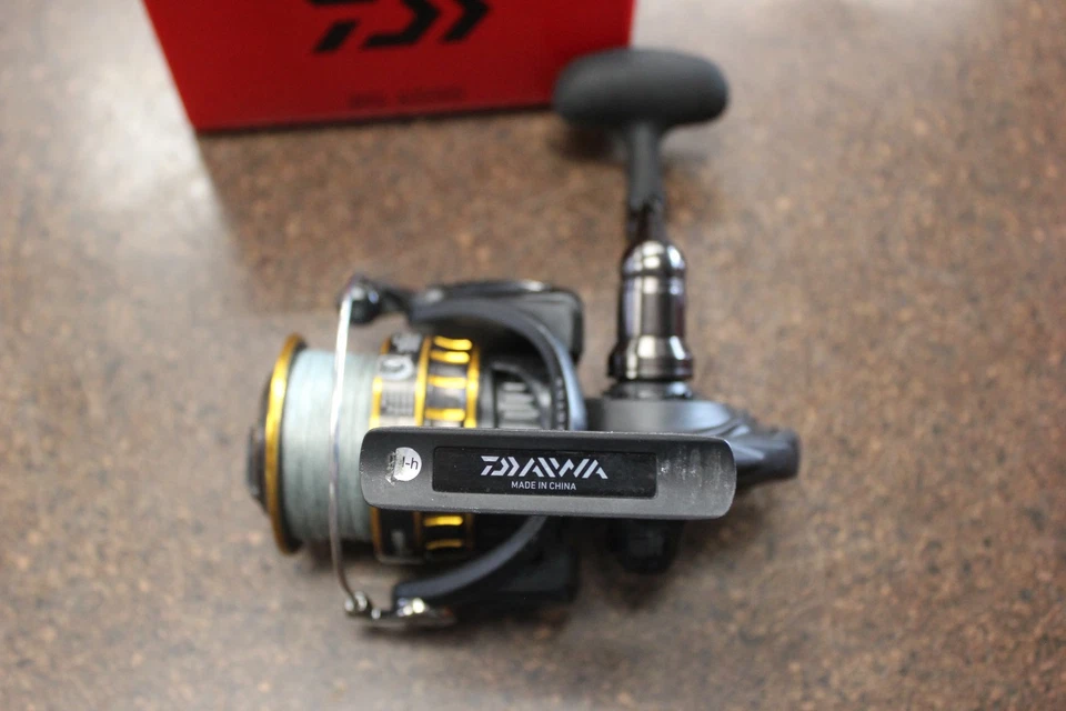 Daiwa BG 4000 Spinning Fishing Reel in Box D3 - Image 4 of 4
