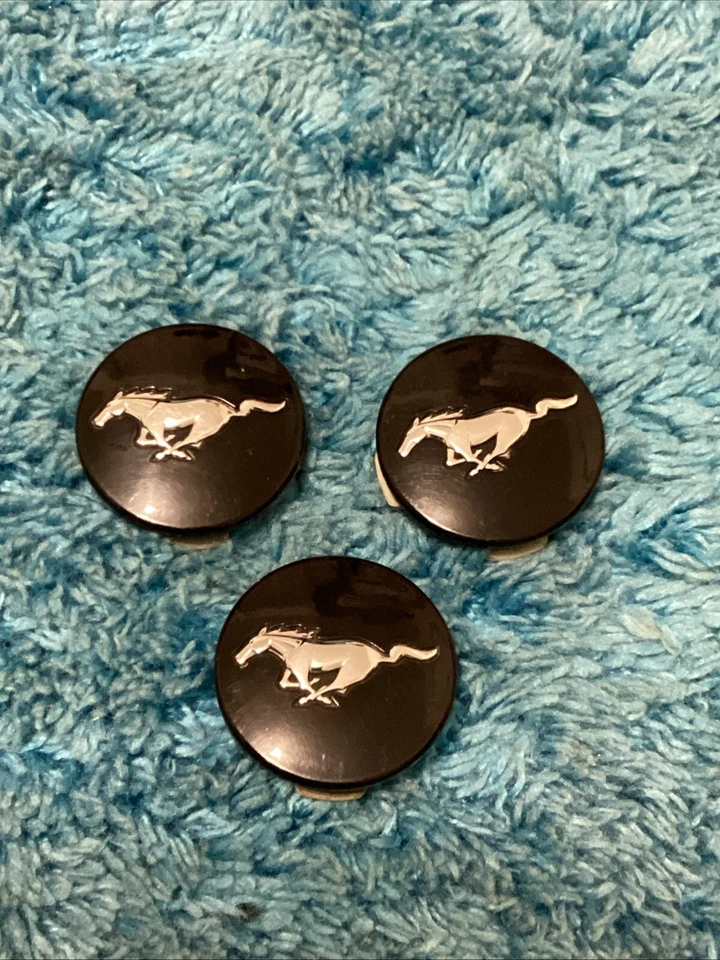 2015-2020 Ford Mustang Black Alloy Center Cap Genuine OEM FR3C-1A096-AC 1 Piece - Image 4 of 4