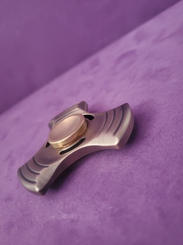Fidget Tri Spinner Office Toy Anxiety Stress Bronze - Picture 2 of 4