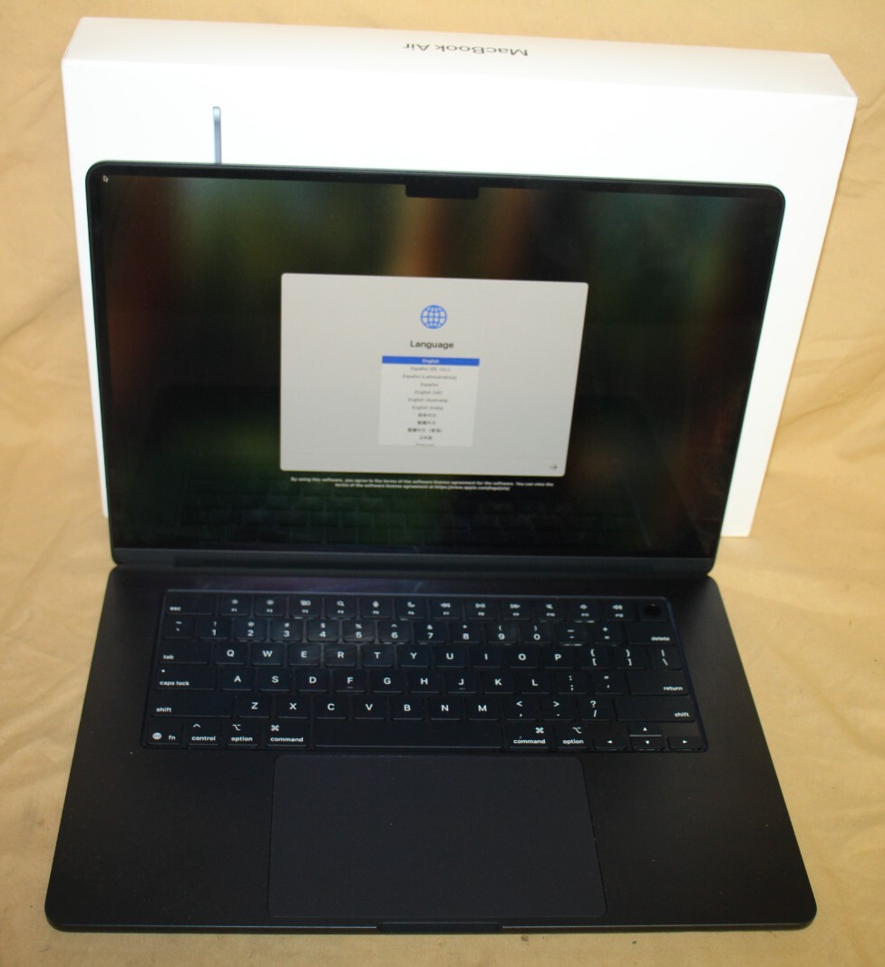 最安】MacBook Air M4 ミッドナイト 15型256／16GB