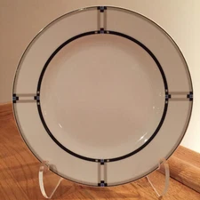 Studio Nova Exhibition Y0290 Fine China 8-1/4" Salad Plate #1538 ~ EUC