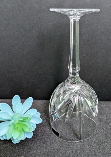 MARQUISE BY WATERFORD Clear Crystal Wine Goblet, 8.5", 12oz, Germany, 2010 - Picture 3 of 6