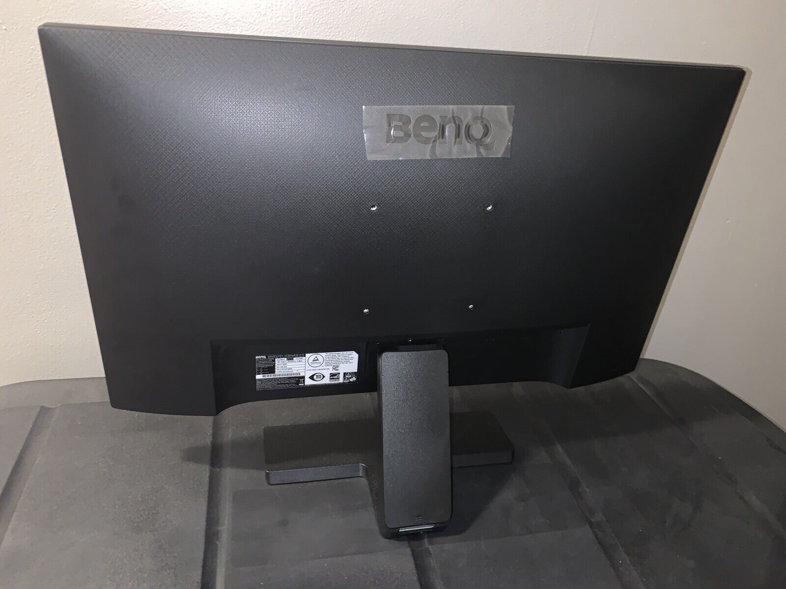 BenQ 24” 1080p HDMI 75hz 1ms FHD Gaming Monitor - GL2480 (speakers included)