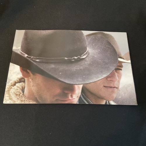 BROKEBACK MOUNTAIN Heath Ledger Jake Gyllenhaal 2005 FILM SOUVENIR FOTOBUCH - Bild 15 von 15
