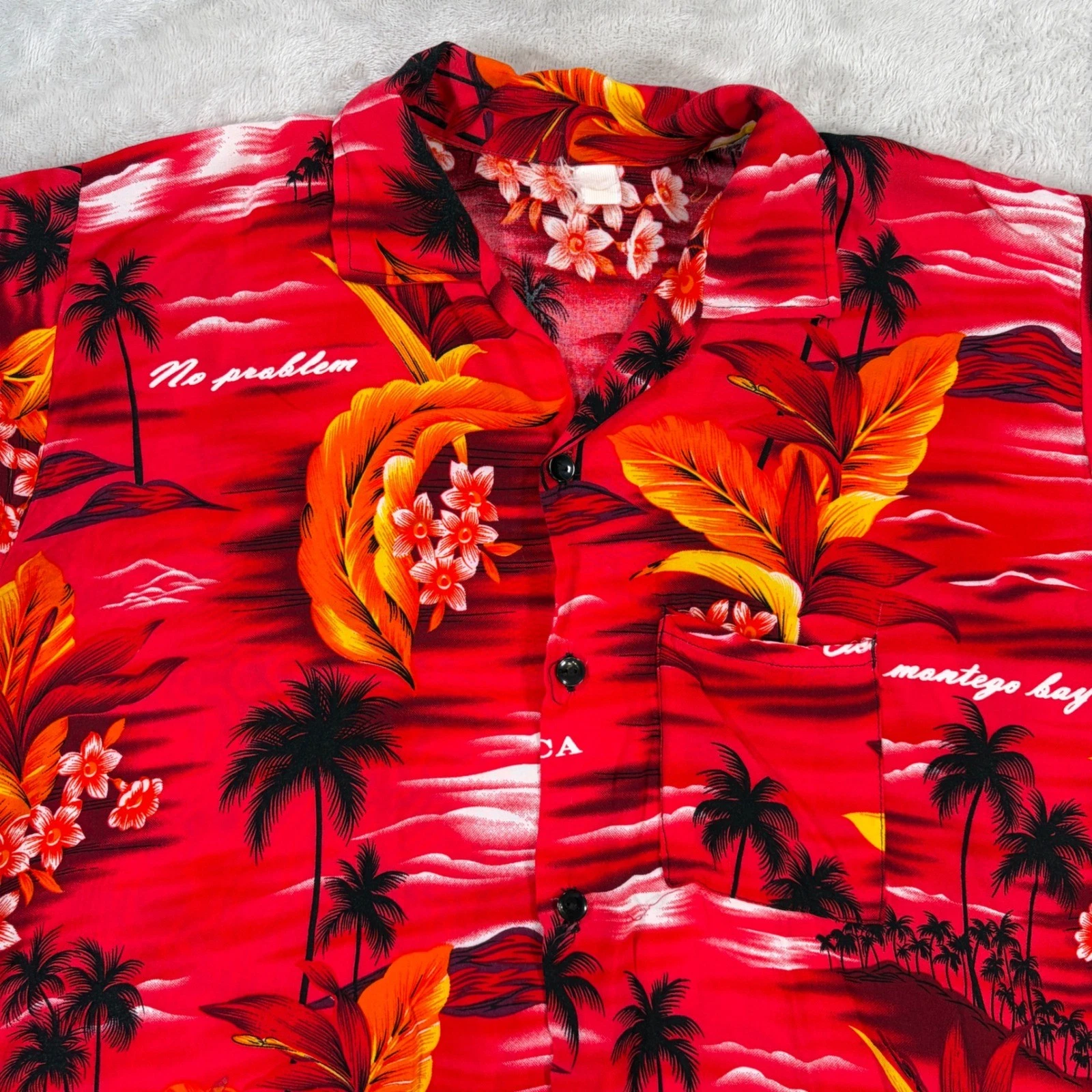 Jamaica No Problem Tropical Aloha Shirt Mens M Red Palm Tree Montego Bay Beach