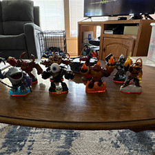 Skylanders Giants - Complete set - W/ Portal